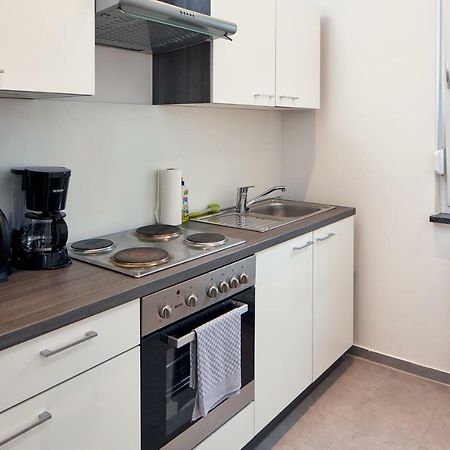 Apartments 4 You - Goethestrasse เฟือร์ท ภายนอก รูปภาพ
