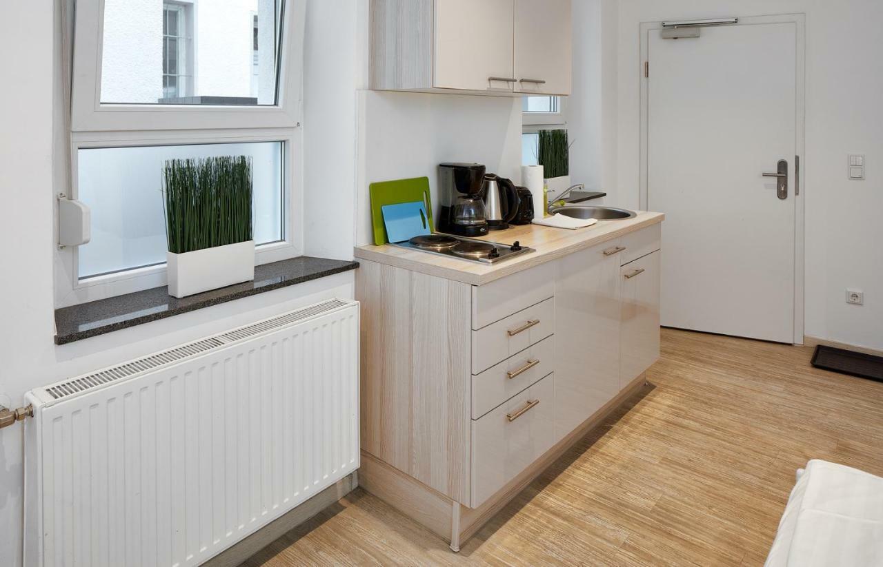 Apartments 4 You - Goethestrasse เฟือร์ท ภายนอก รูปภาพ