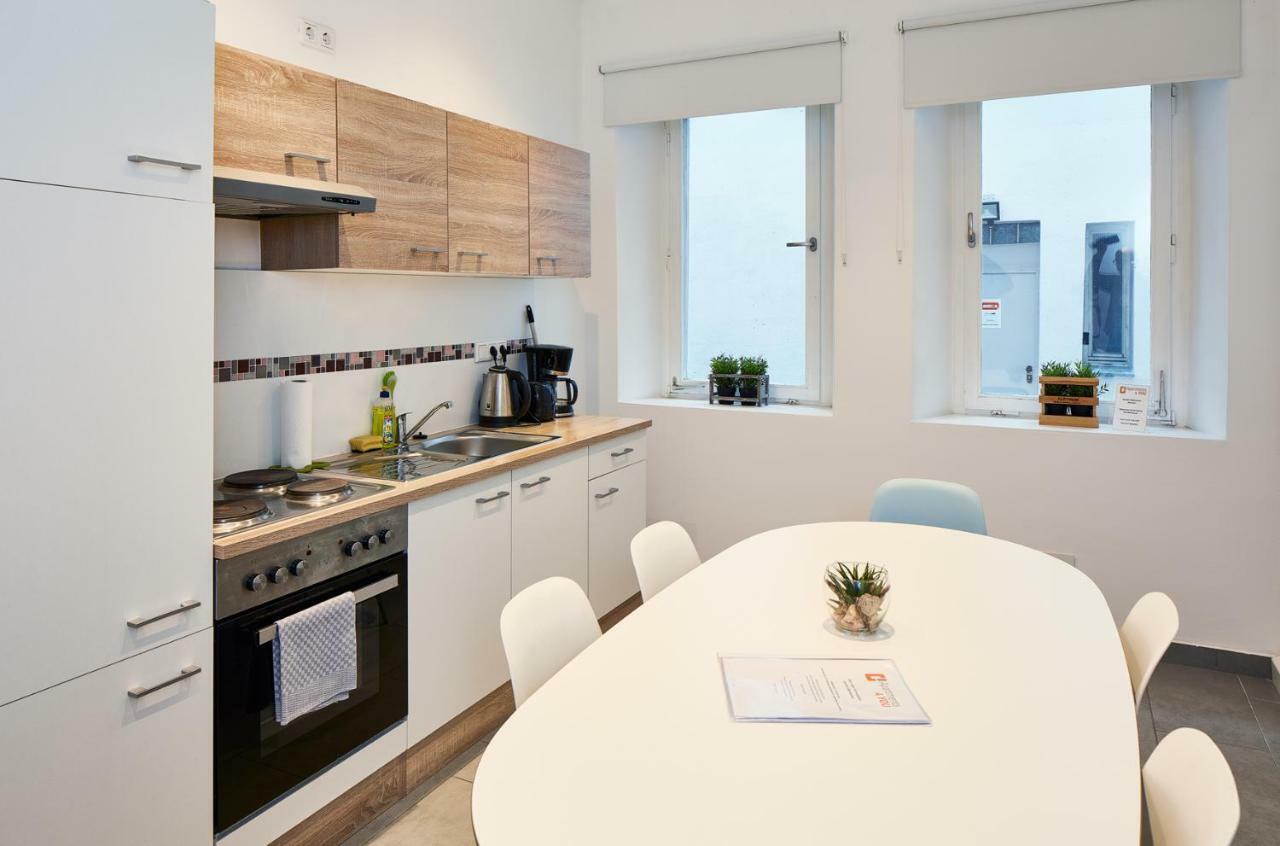 Apartments 4 You - Goethestrasse เฟือร์ท ภายนอก รูปภาพ