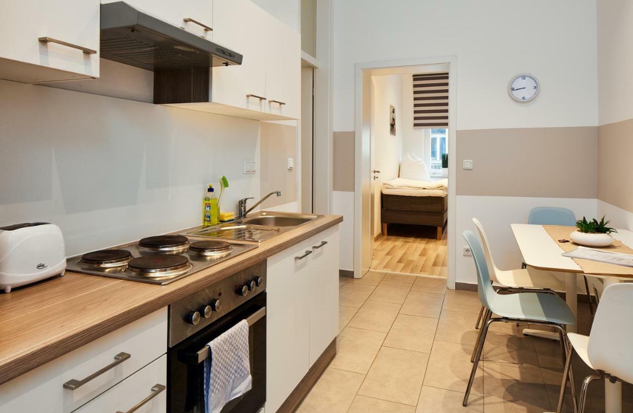 Apartments 4 You - Goethestrasse เฟือร์ท ภายนอก รูปภาพ
