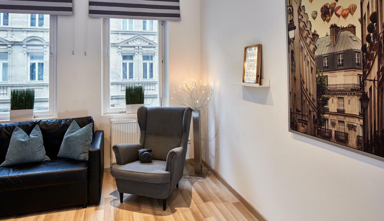 Apartments 4 You - Goethestrasse เฟือร์ท ภายนอก รูปภาพ