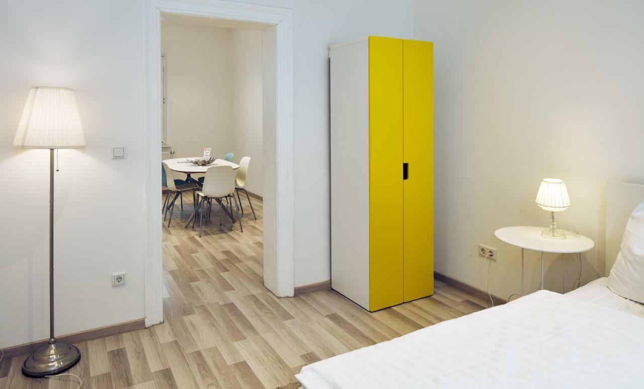 Apartments 4 You - Goethestrasse เฟือร์ท ภายนอก รูปภาพ